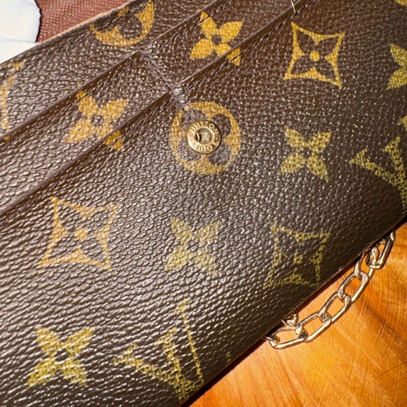 Louis Vuitton vintage Sarah wallet monogram converted - Picture 13 of 17